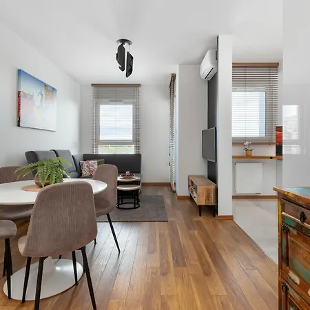 Komfortowe Z Parkingiem W Gdansku By Renters Apartamento *