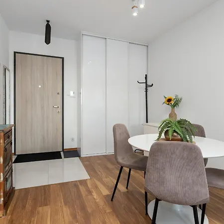 Komfortowe Z Parkingiem W Gdansku By Renters Apartamento